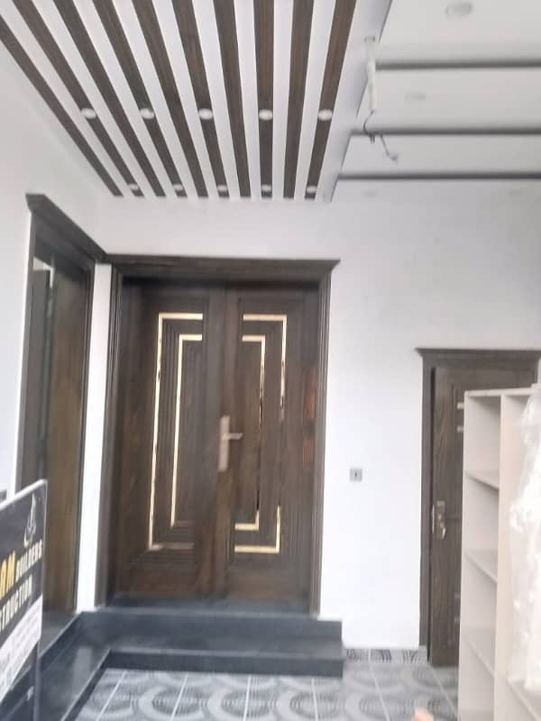 5 Marla Brand New Double Storey Prime Location House in Executive Block Parkview City Lahore 19