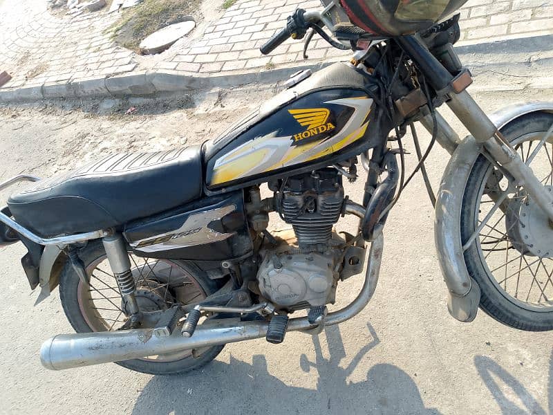 Honda 125 m 2018 bahria town 0