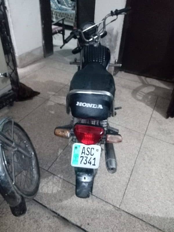 Metro CD 70 Bike for Sale 3