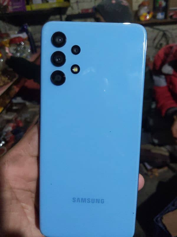 Samsung Galaxy a32 0