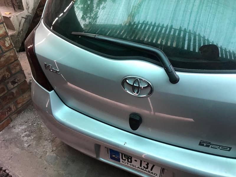 Toyota Vitz 2005 3