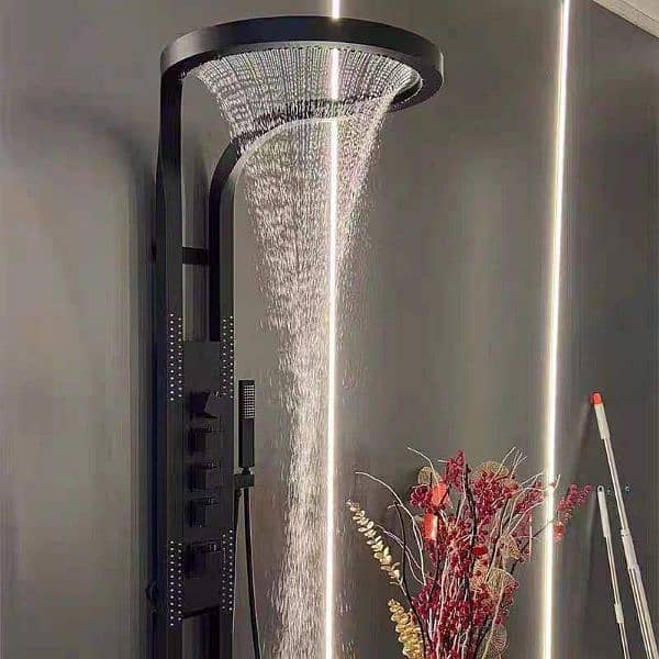 latest modern piano and waterfall style shower set 3