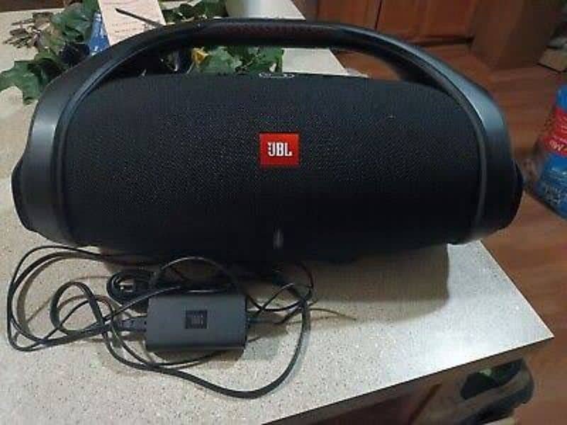 jbl boombox 2.100% original 1