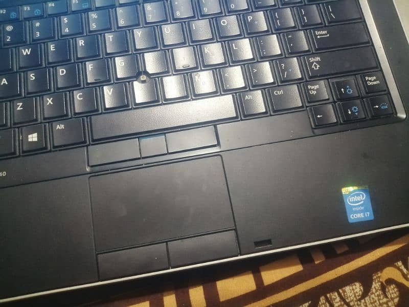 i7 leptop dell 7