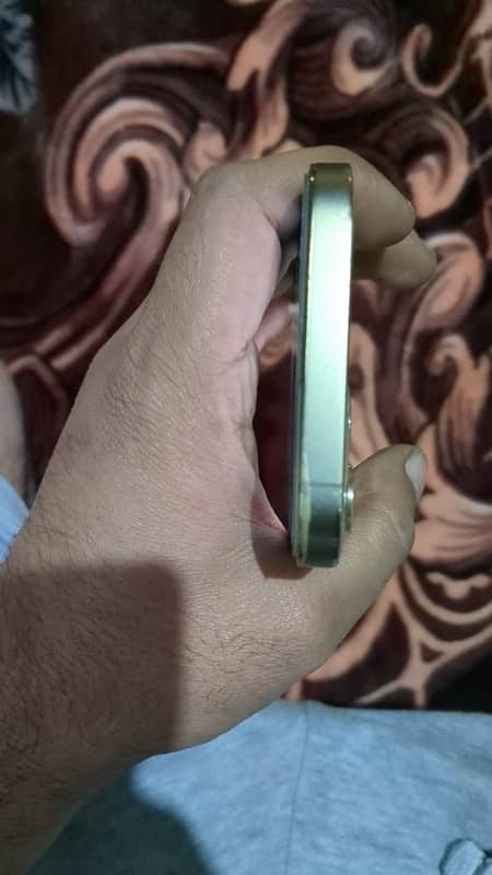 Iphone 12 pro 128 gb lla model Pta approved only display change 3