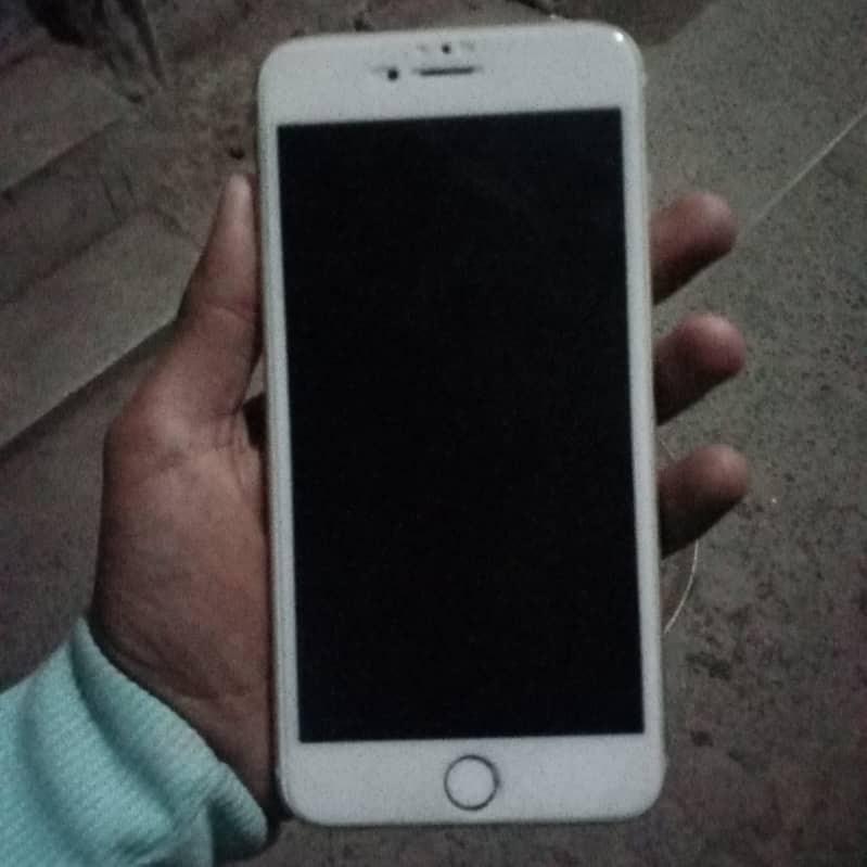 Apple iPhone 6S Plus 0