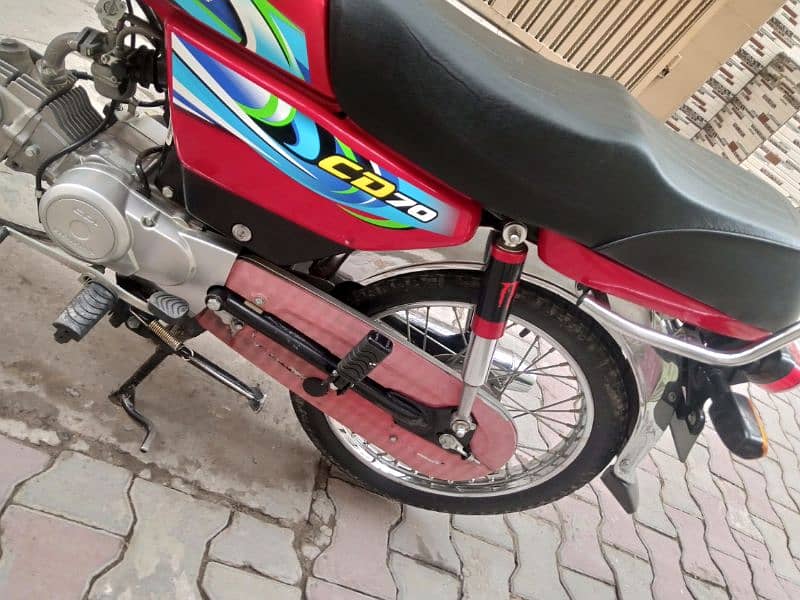 HONDA CD 70 MODEL 23/24 GOOD CONDITION URGENT SALE PLEASE ONLY CALL 5