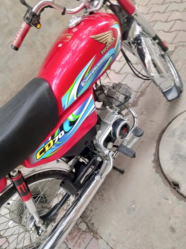 HONDA CD 70 MODEL 23/24 GOOD CONDITION URGENT SALE PLEASE ONLY CALL 9