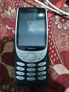 Nokia 8210 4G