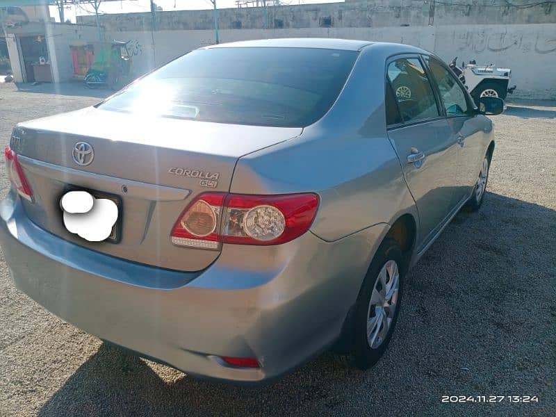 Toyota Corolla GLI 2013 4