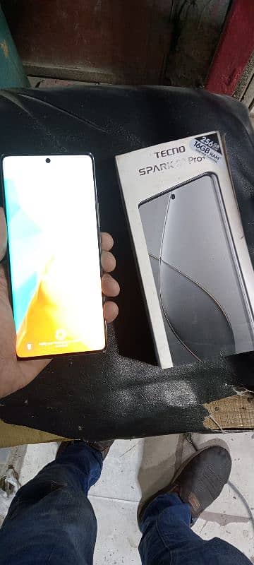 spark 20 pro plus 1