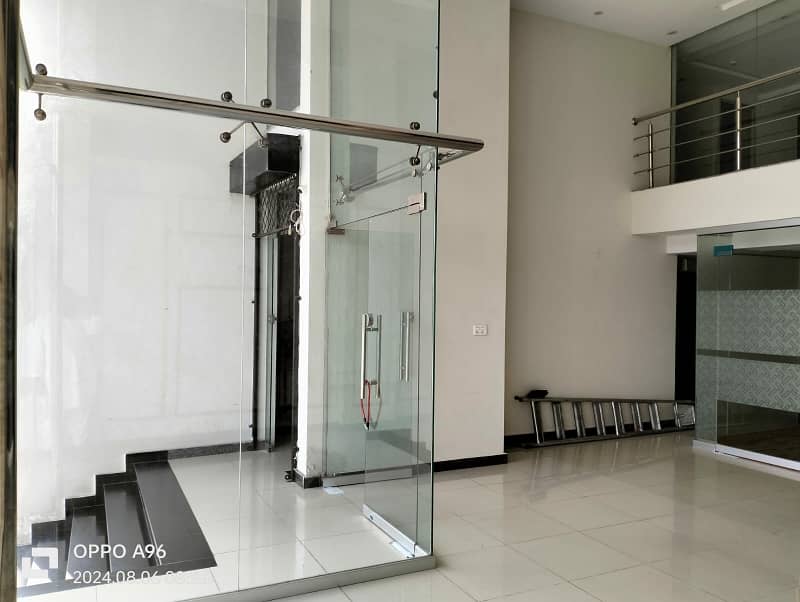 8 Marla Shop Ground Floor For Rent In DHA Phase 8 (Broadway) 4