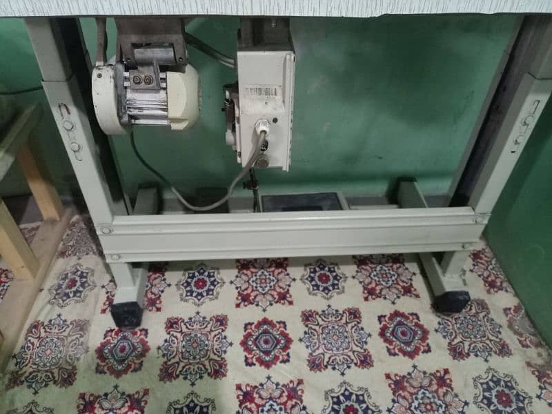 pegasus overlock machine + sarvo motor 5