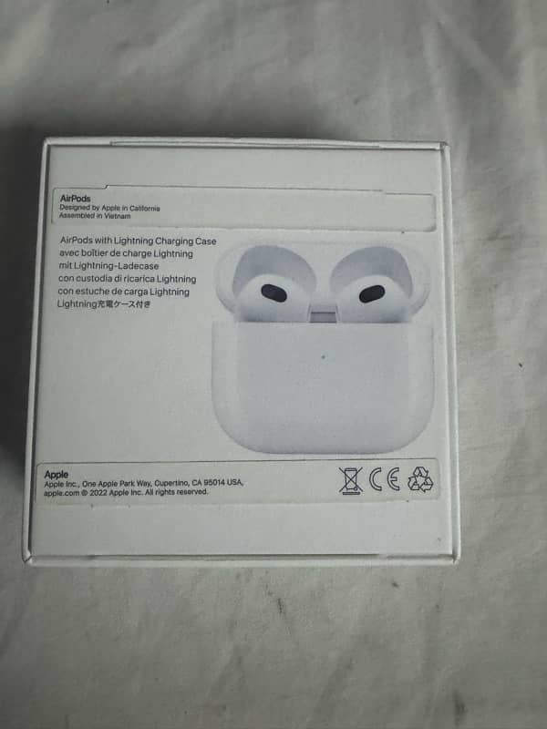 Apple Airpods 3rd Generation original 5