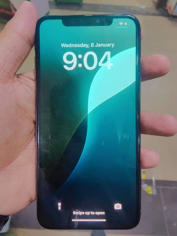 Xs Max ,Good condition Batter Health 82 1