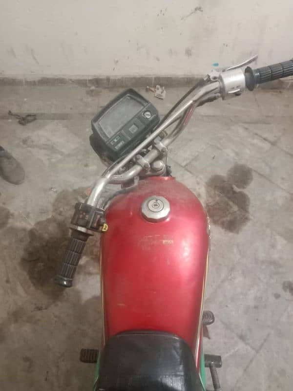 United 70 he 2021 model Honda 70 k 22 model tanki tapy geniun lagy he 2