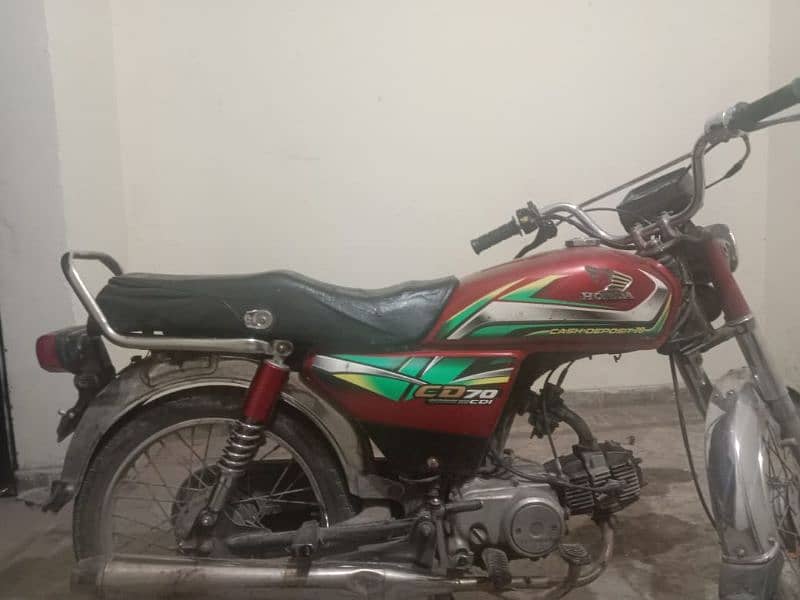 United 70 he 2021 model Honda 70 k 22 model tanki tapy geniun lagy he 4