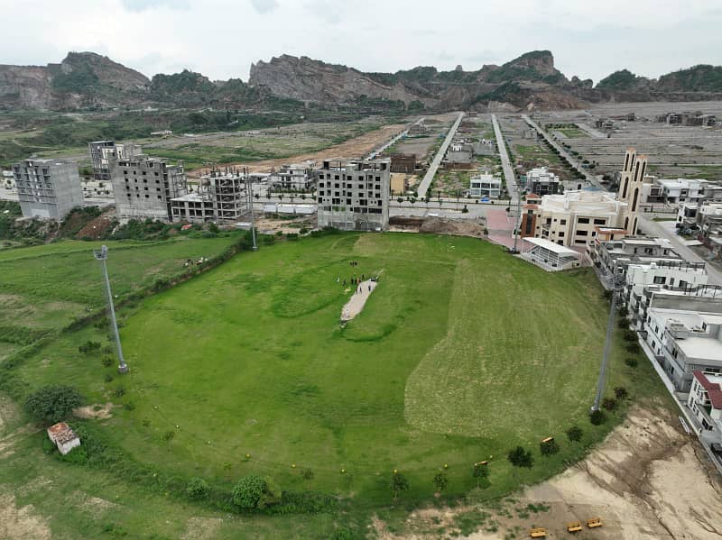 PLOT AVAILABLE FOR SALE EXECTIVE BLOCK SIZE 5 MARLA FAISAL HILLS TAXILA 7