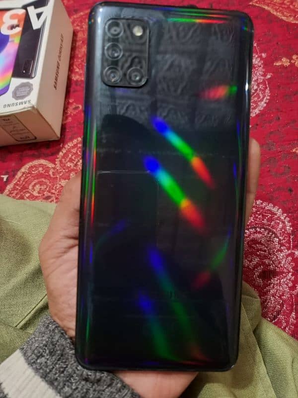 urgent sale my mobile Samsung Galaxy a31 panel change 4.128 dabba 3