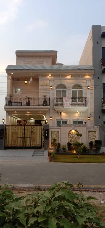 5 Marla 2.5 Storey House 0