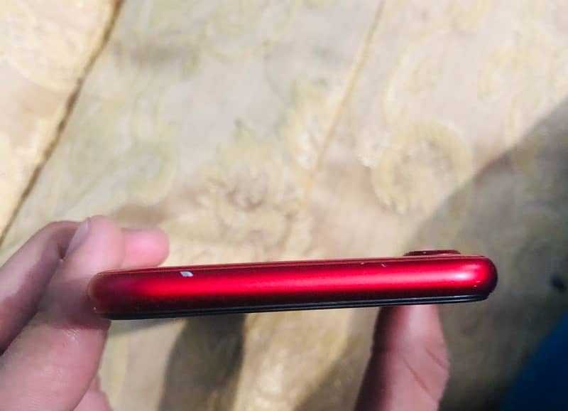 iPhone 8 64gb Non pta {Red Product} For Sale In Lush Condition. 8