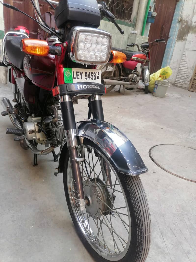 Honda CD 70 new condition for sale 11