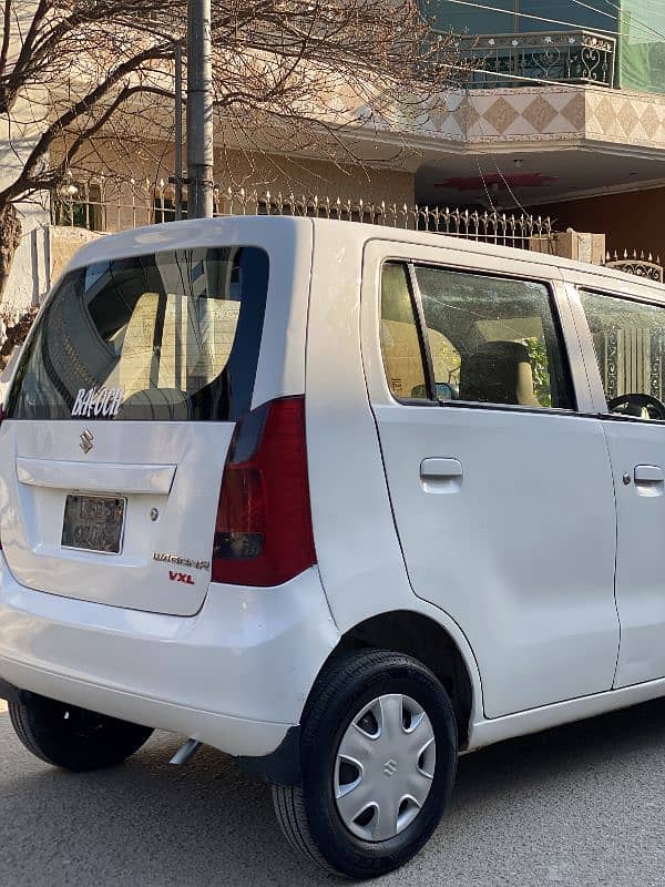 Suzuki Wagon R 2017 3