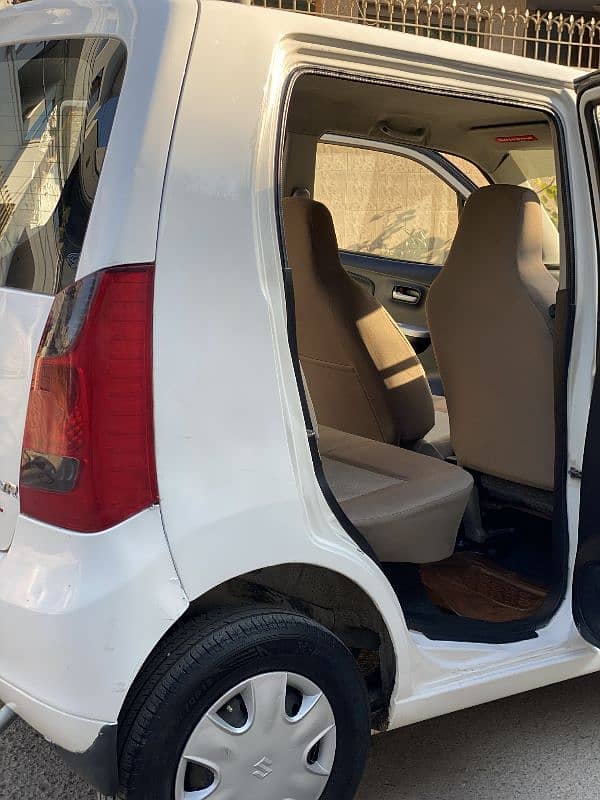 Suzuki Wagon R 2017 5