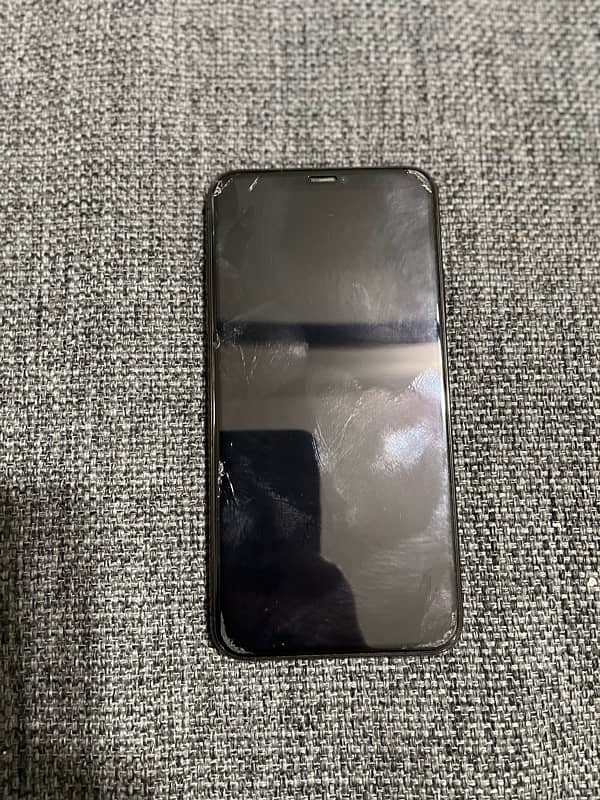 Iphone 11 pro max PTA APPROVED 1