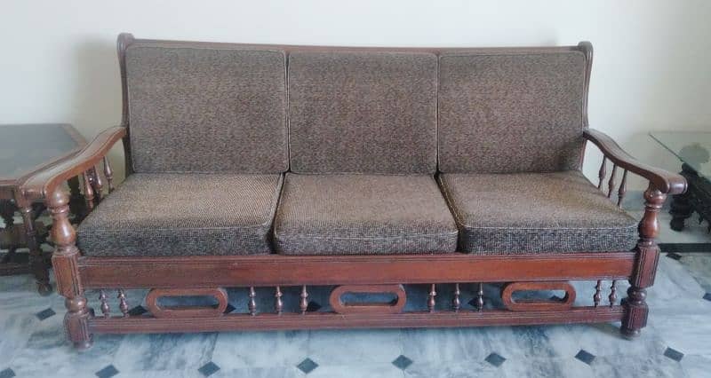 wooden sofa set in very good condition 2