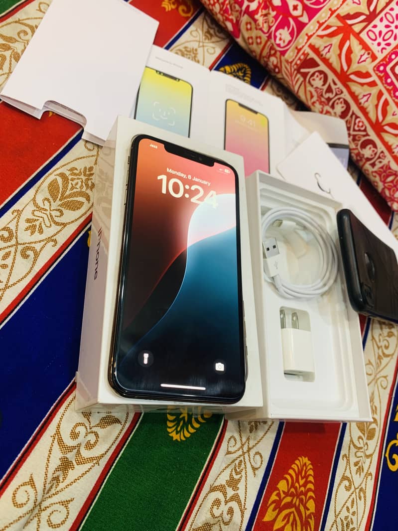 iPhone XS Max 64gb pta approved 10/10 10