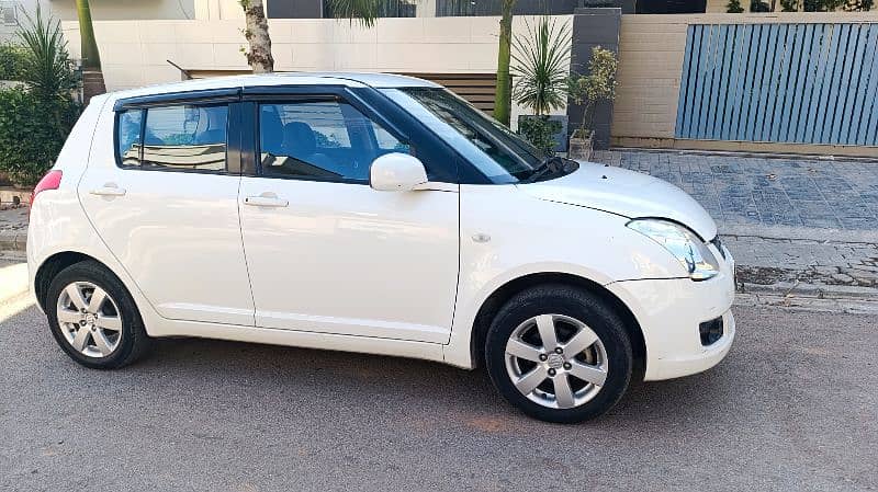 Suzuki Swift 2016 0