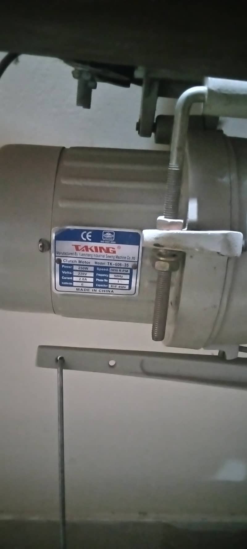 Overlock + pico machine for urgent sale 2