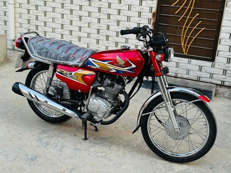 Honda 125 2020model antique bike 11