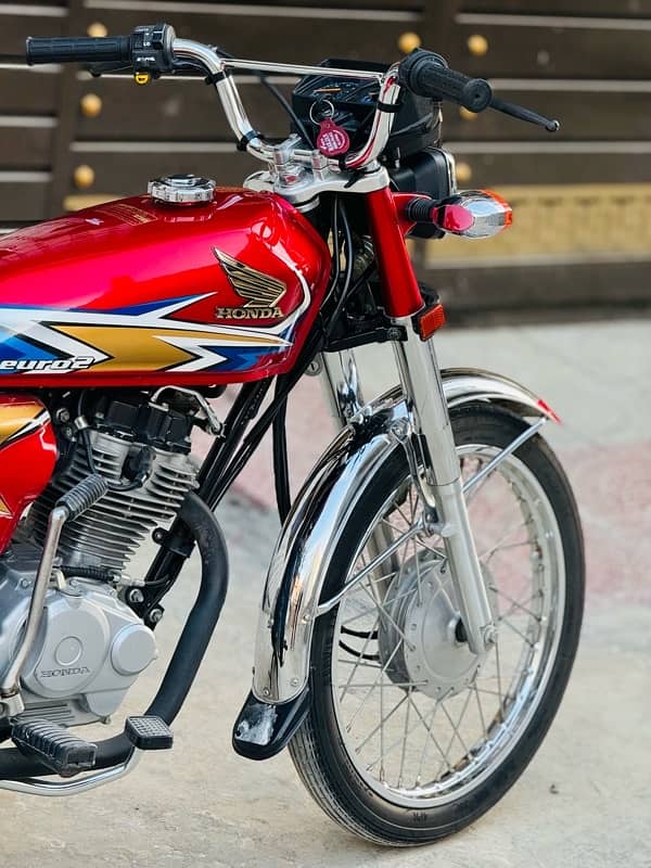 Honda 125 2020model antique bike 17