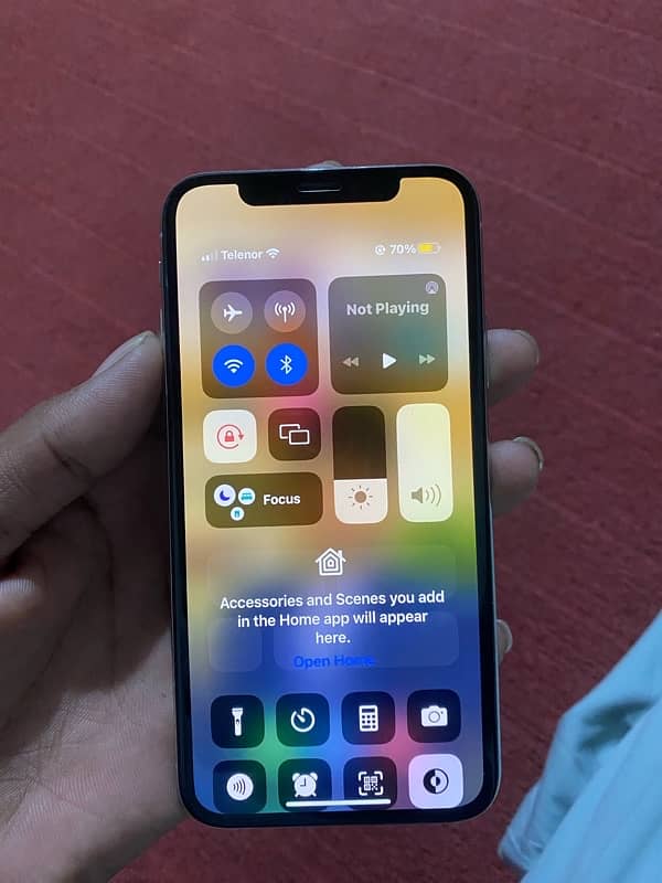 iPhone X 3