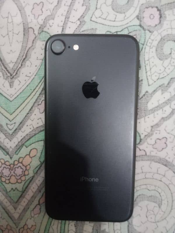 iphone 7 condition 10/10 ha genun ha original panel 3