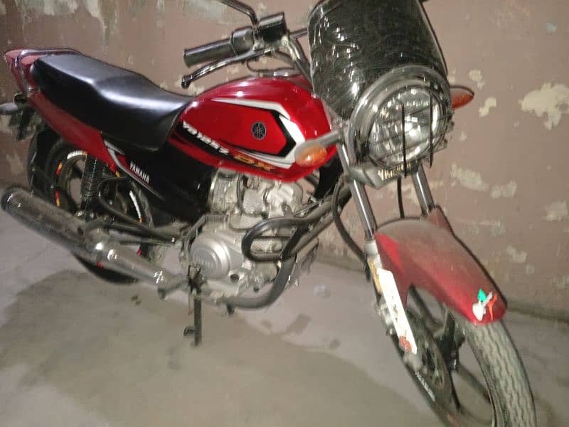 Yamaha 125 DX / Model 2024 6