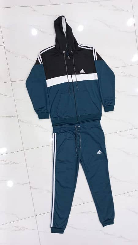 Adidas tracksuit (L) 1