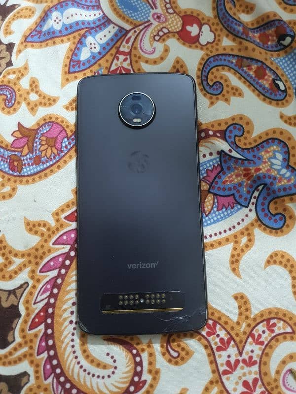 moto z4 only board panel kharab ha 1