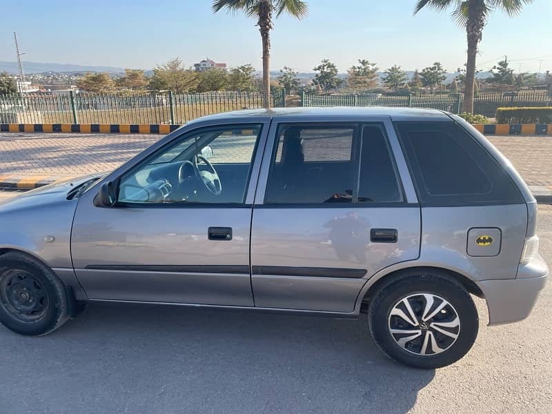 Suzuki Cultus 2015 4