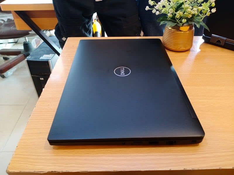 Dell Latitude 7490 TOUCH C i5 8th Gen, 8GB, 256GB SSD, 14″ FHD IPS LED 6