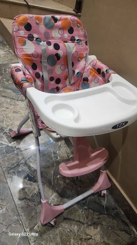 baby chair from alfatah 1