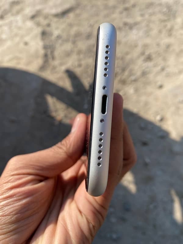 Iphone 11 Dual PTA approved 2