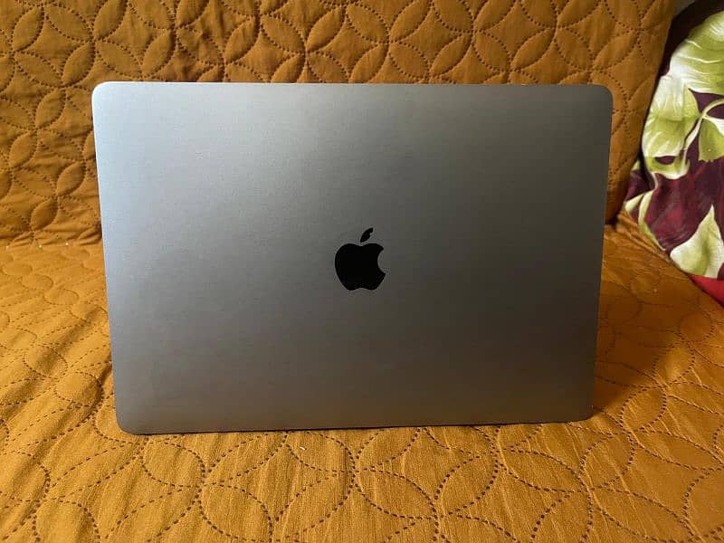 MacBook pro 2017 13" 2