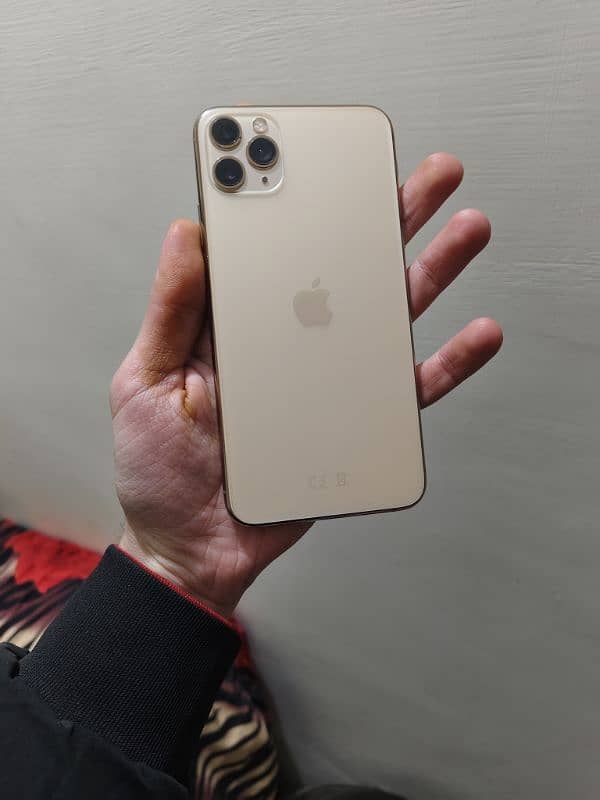 IPHONE 11 PRO MAX 0