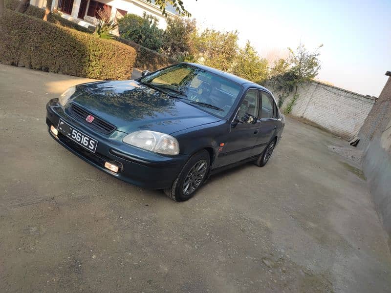 Honda Civic EXi 1997 4