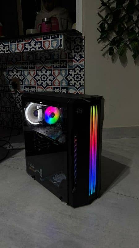 Gaming Pc with Rx 580 8gb and Core i7 5th gen 0