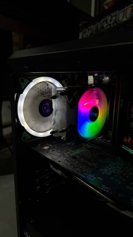 Gaming Pc with Rx 580 8gb and Core i7 5th gen 2