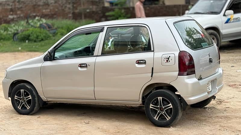 Suzuki Alto 2011 0